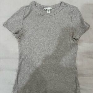 H&M beige Short Sleeve Tee